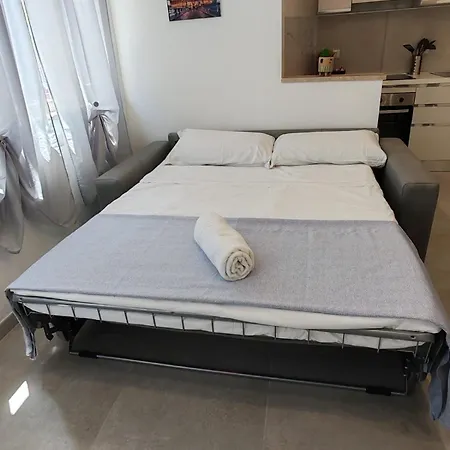 Emam Al Centro 150mt Dal Mare E La Metro A2 Passi Appartement Ostie